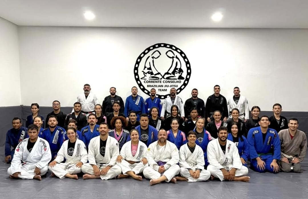 Academia Cansanção